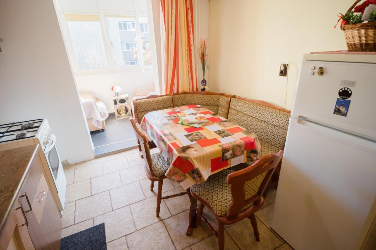 Rustic & Spacious 3Br Apartment Bucareste Exterior foto