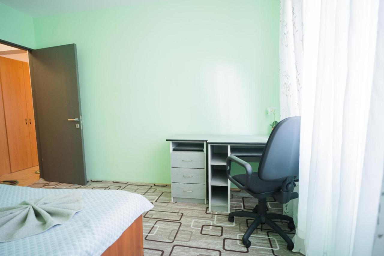 Rustic & Spacious 3Br Apartment Bucareste Exterior foto