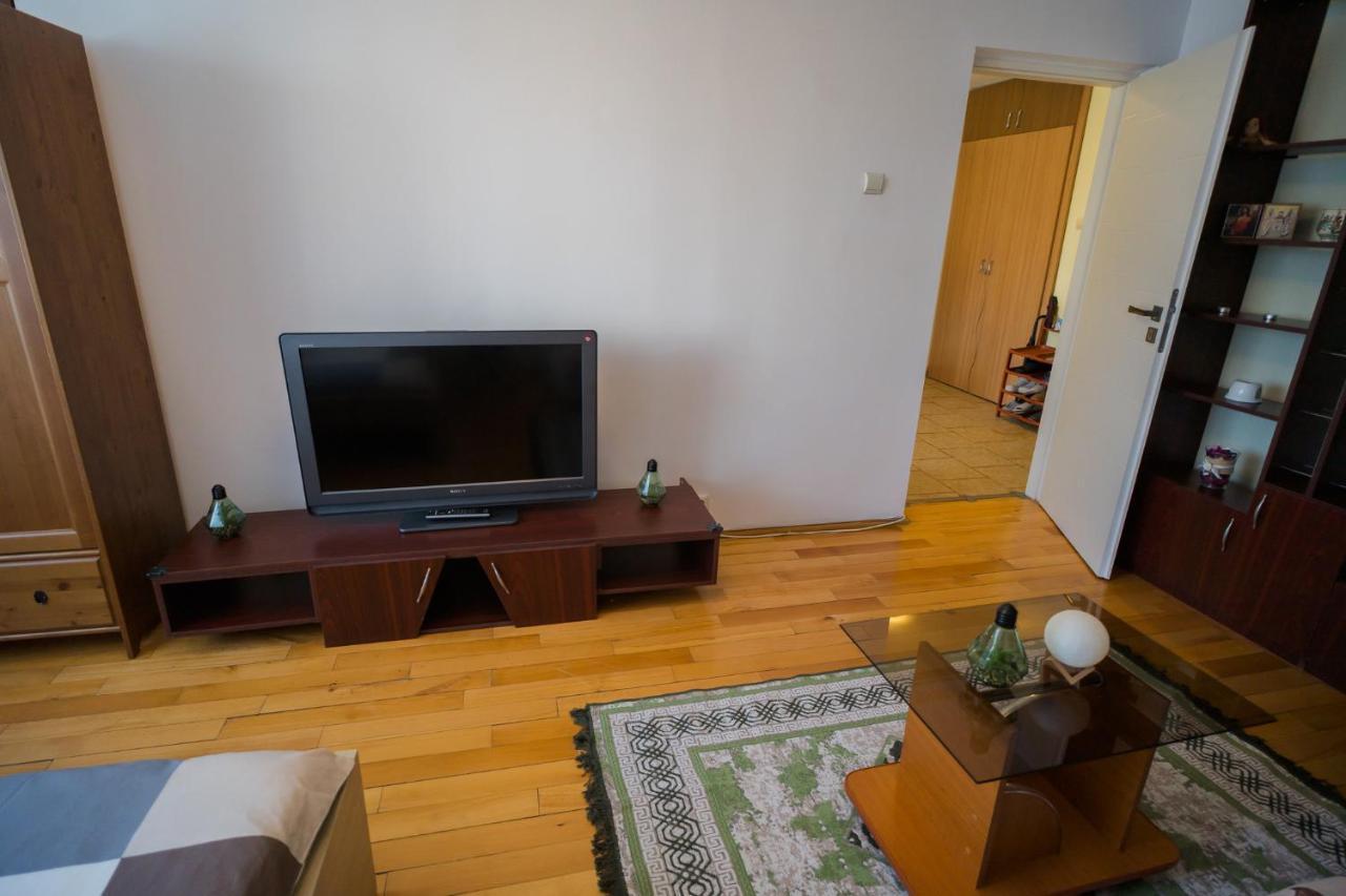 Rustic & Spacious 3Br Apartment Bucareste Exterior foto